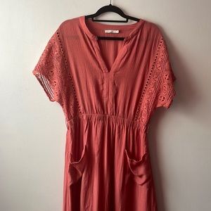 Lush womens long pocket dress in size large